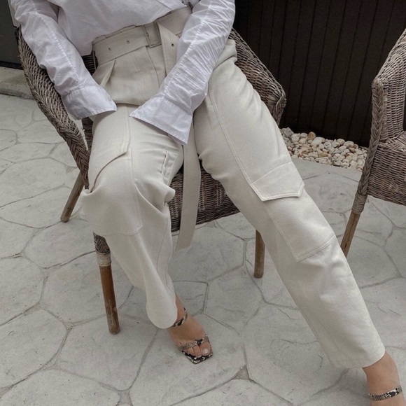 Low Classic Cream Straight-Leg Cargo Jumpsuit Pants with Belt - Picture 3 of 9